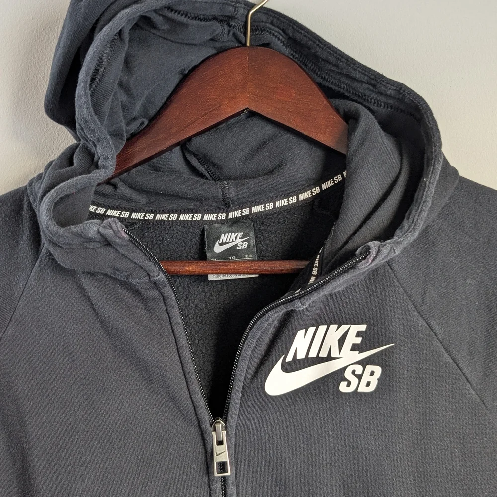 Nike SB Boys XL Hoodie Black White Icon Full Zip Youth Size 18-20 832529-010